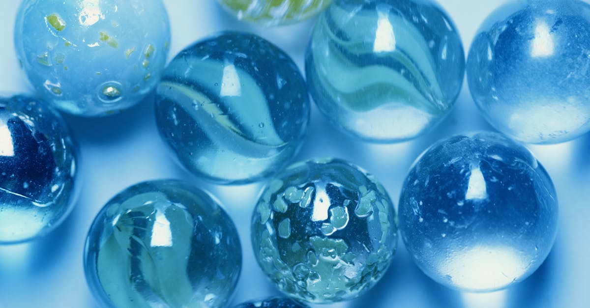 découvrez les boules de kegel, des accessoires de bien-être intime conçus pour renforcer les muscles du plancher pelvien, améliorer la sensibilité et favoriser une meilleure santé sexuelle. idéales pour les femmes souhaitant tonifier leur corps, elles se déclinent en plusieurs tailles et poids pour s'adapter à vos besoins.